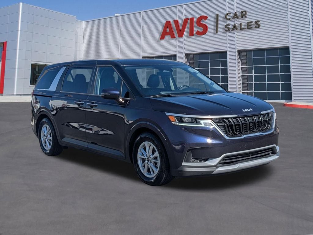 Thumbnail: 2024 Kia Carnival - 3