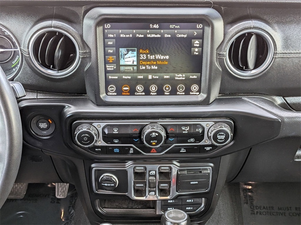 Thumbnail: 2023 Jeep Wrangler - 21