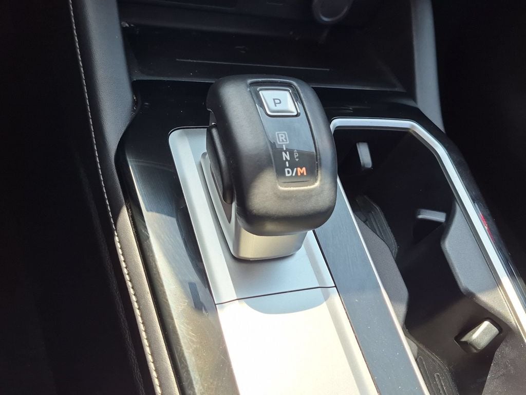 Thumbnail: 2025 Mitsubishi Outlander - 20