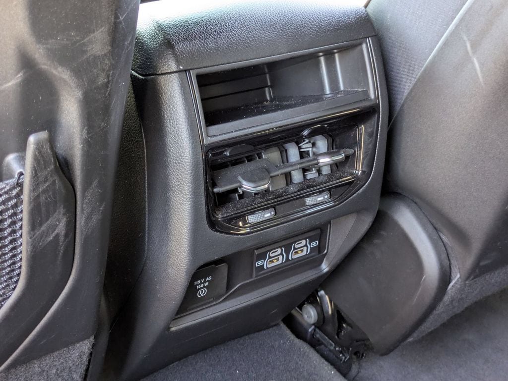 2025 Jeep Grand Cherokee Altitude - Photo 25