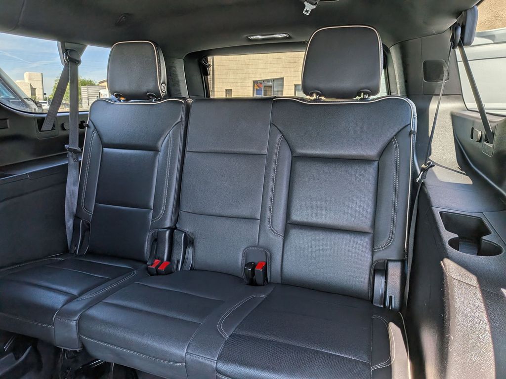 Thumbnail: 2023 Chevrolet Suburban - 30