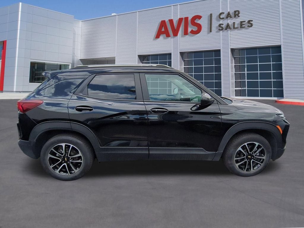 Thumbnail: 2025 Chevrolet TrailBlazer - 5