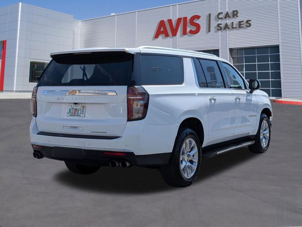 Thumbnail: 2023 Chevrolet Suburban - 6