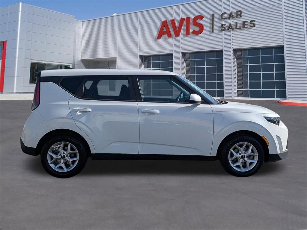 Thumbnail: 2024 Kia Soul - 5
