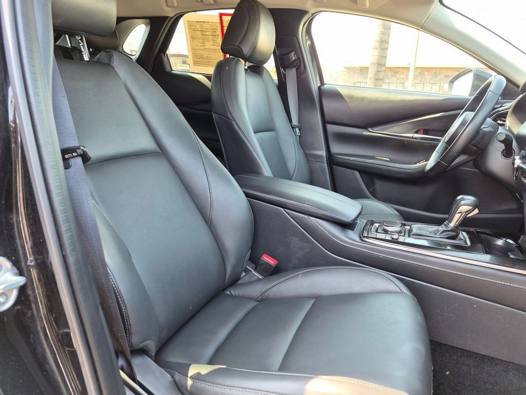 Thumbnail: 2025 Mazda CX-30 - 28