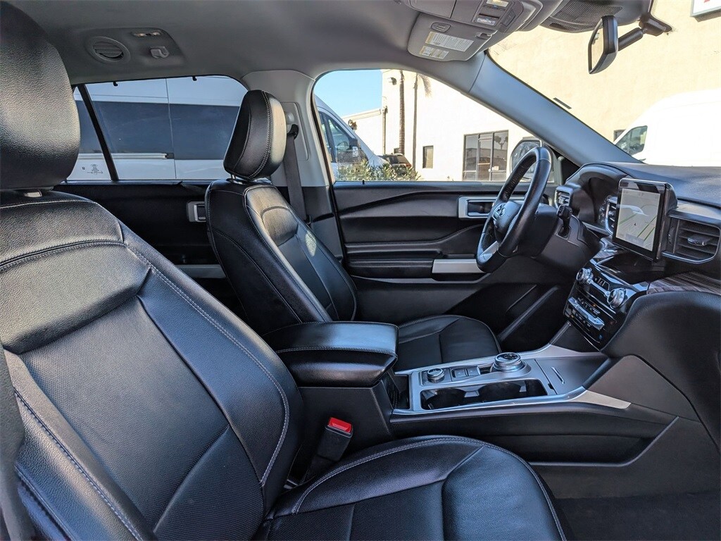 Thumbnail: 2023 Ford Explorer - 31