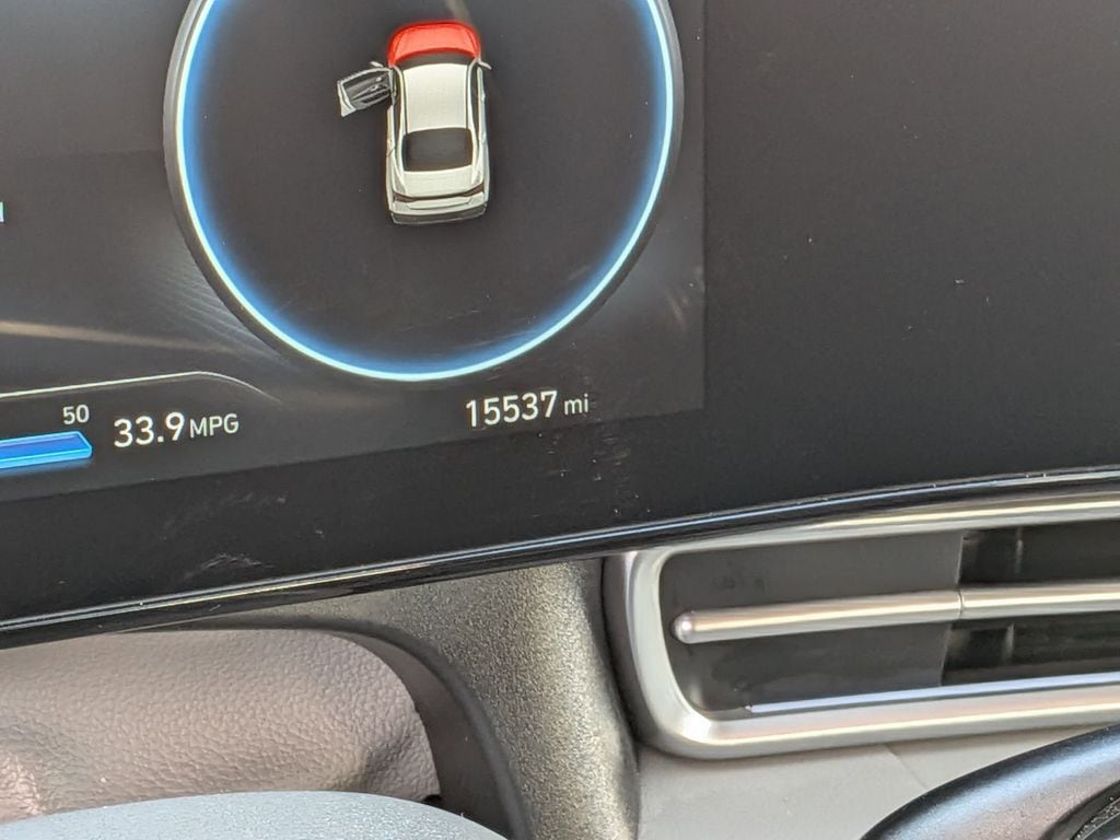 Thumbnail: 2025 Hyundai Elantra - 17