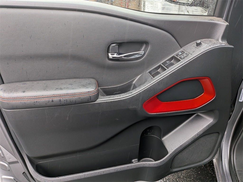 Thumbnail: 2024 Nissan Frontier - 11