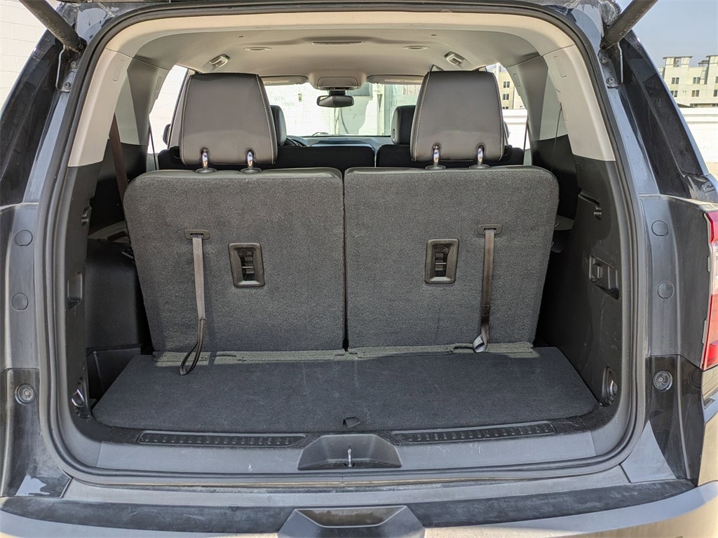 Thumbnail: 2023 GMC Acadia - 26