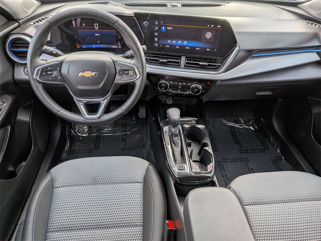 Thumbnail: 2025 Chevrolet Trax - 25