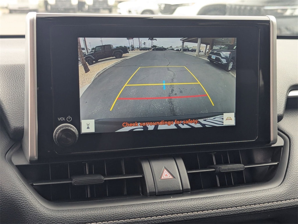 Thumbnail: 2024 Toyota RAV4 - 17