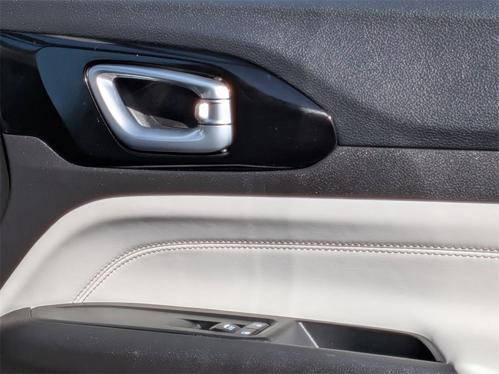 Thumbnail: 2025 Jeep Compass - 32