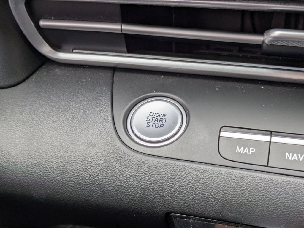 2025 Hyundai Elantra SEL - Photo 24