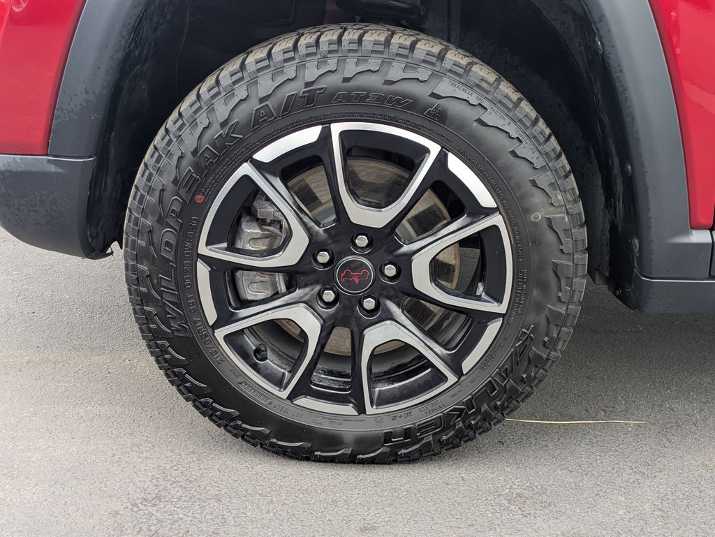 Thumbnail: 2025 Jeep Compass - 13