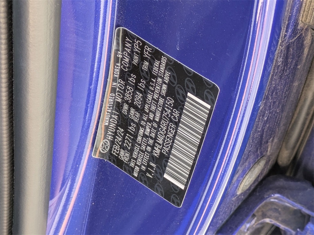 Thumbnail: 2024 Hyundai Elantra - 37