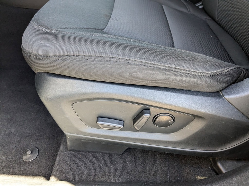 2022 Ford Explorer XLT 15