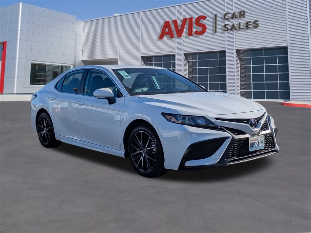 Thumbnail: 2024 Toyota Camry - 3