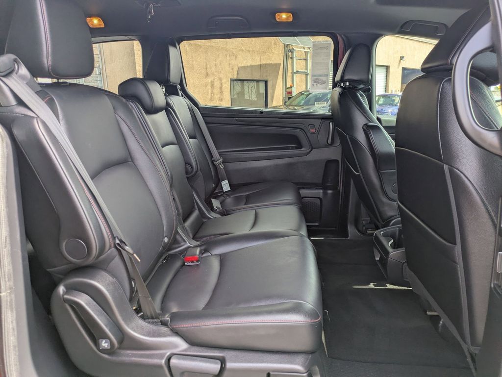 Thumbnail: 2025 Honda Odyssey - 29