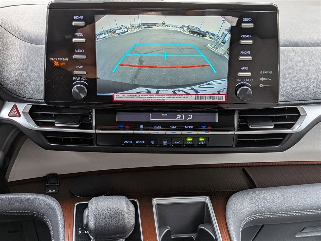 Thumbnail: 2024 Toyota Sienna - 18