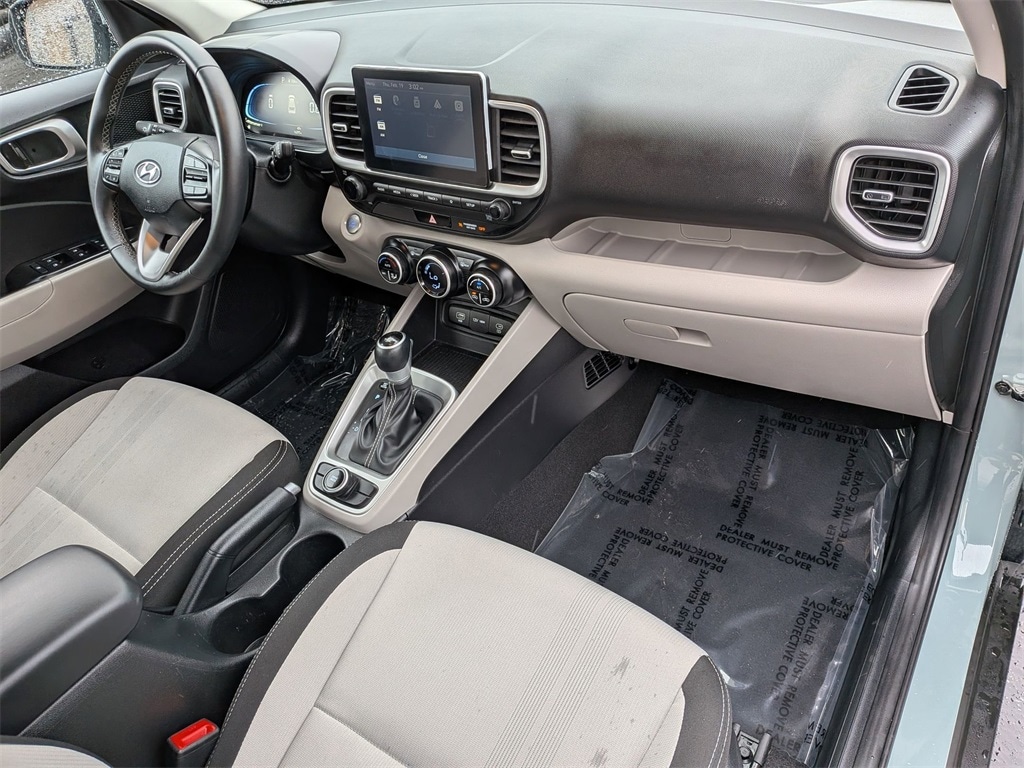 Thumbnail: 2025 Hyundai Venue - 32