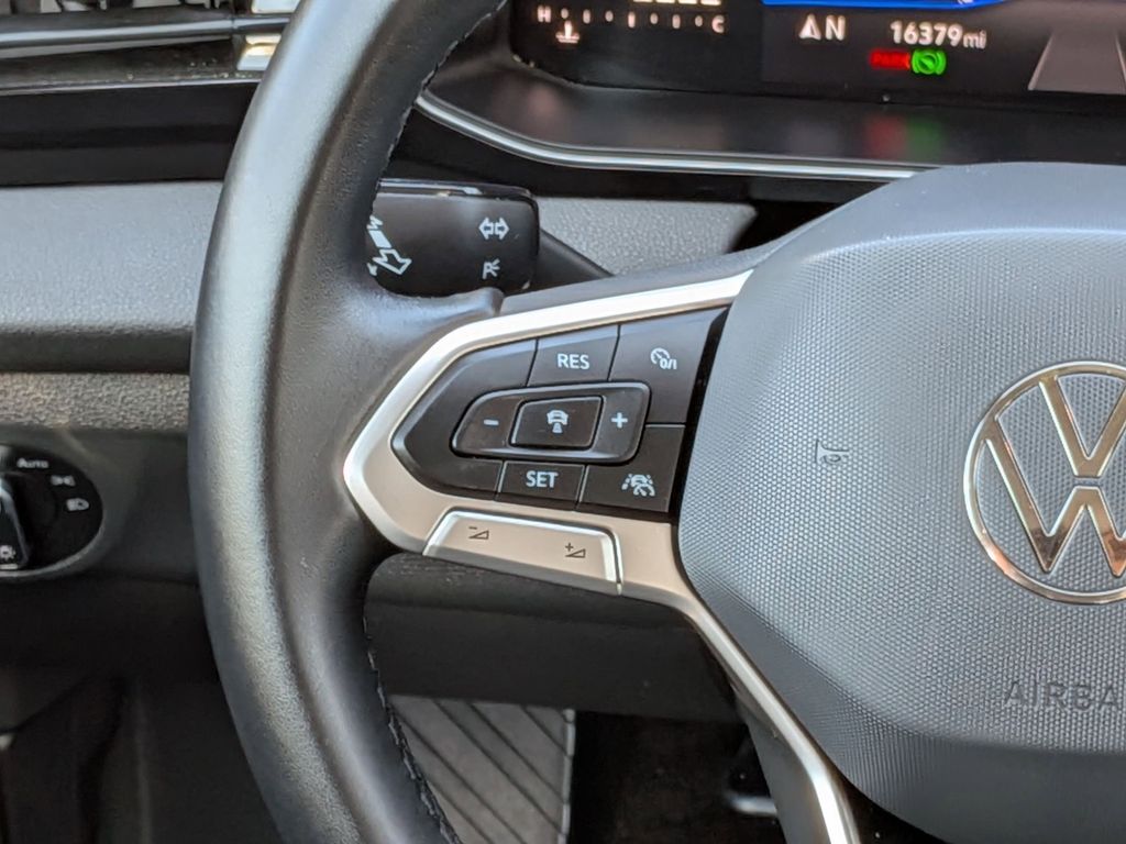 Thumbnail: 2025 Volkswagen Jetta - 23