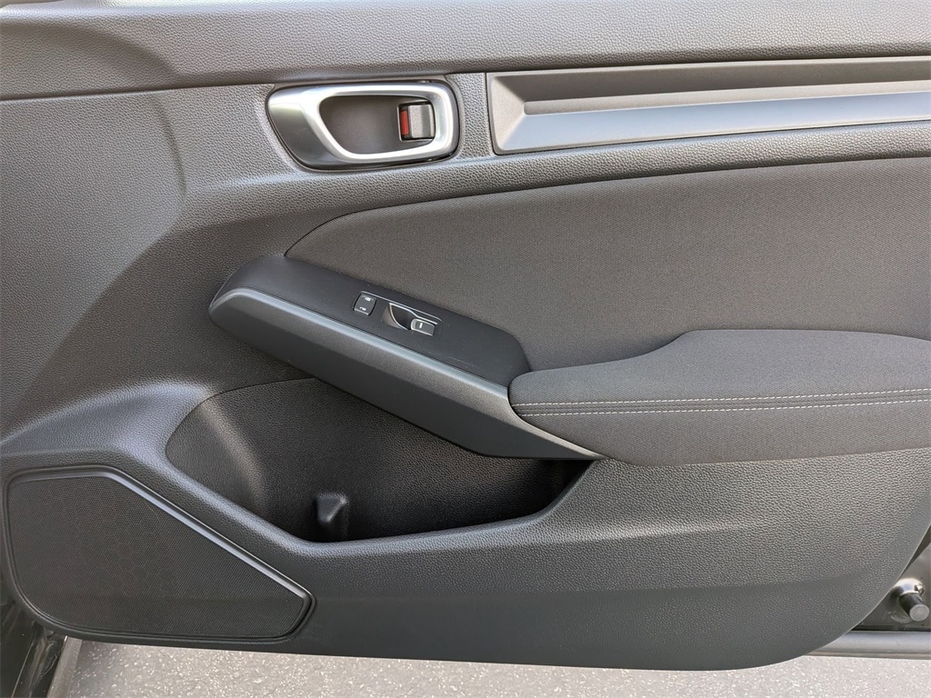 Thumbnail: 2025 Honda Civic - 30