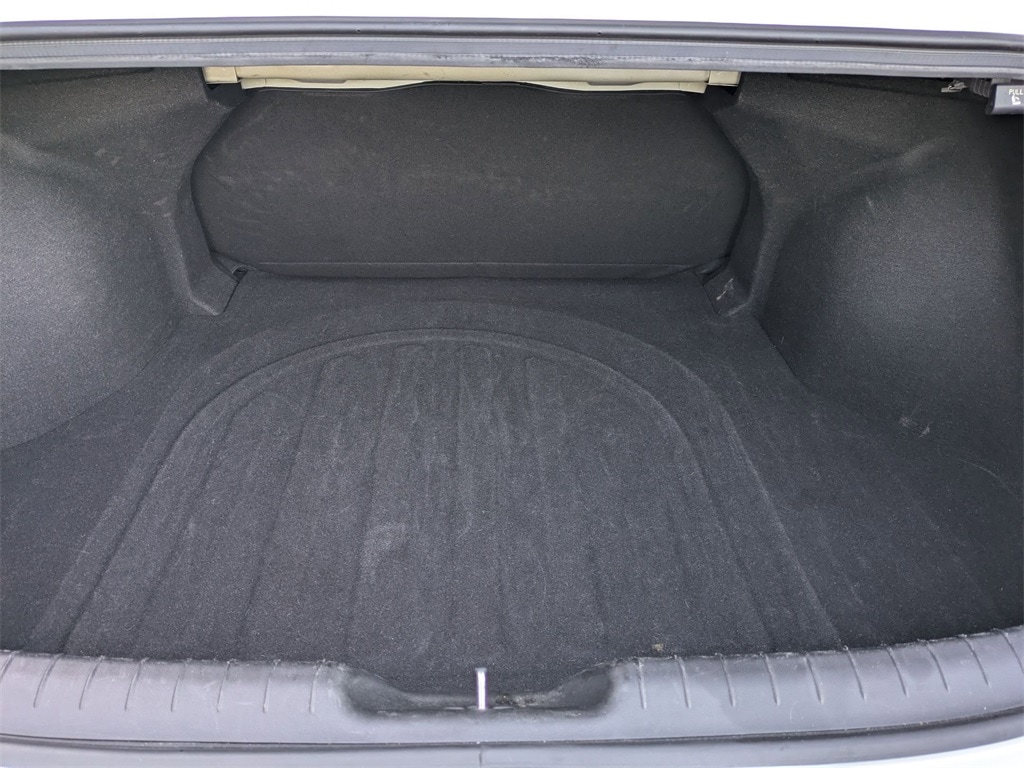 Thumbnail: 2024 Hyundai Elantra - 30