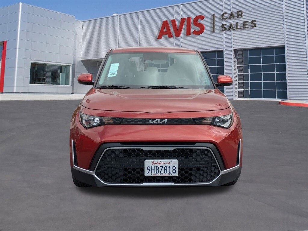 2023 Kia Soul LX photo 2