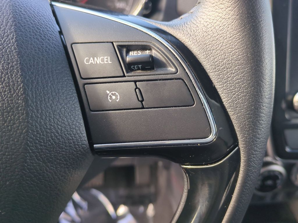 Thumbnail: 2025 Mitsubishi Outlander Sport - 21