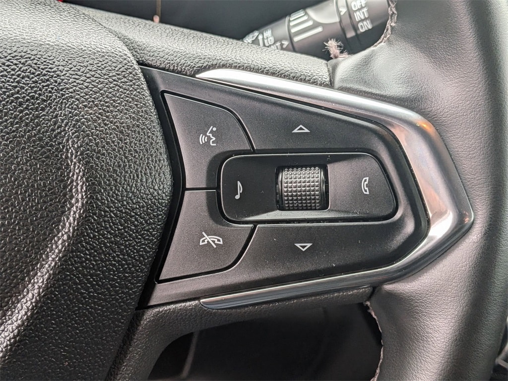 Thumbnail: 2025 Chevrolet Trax - 22