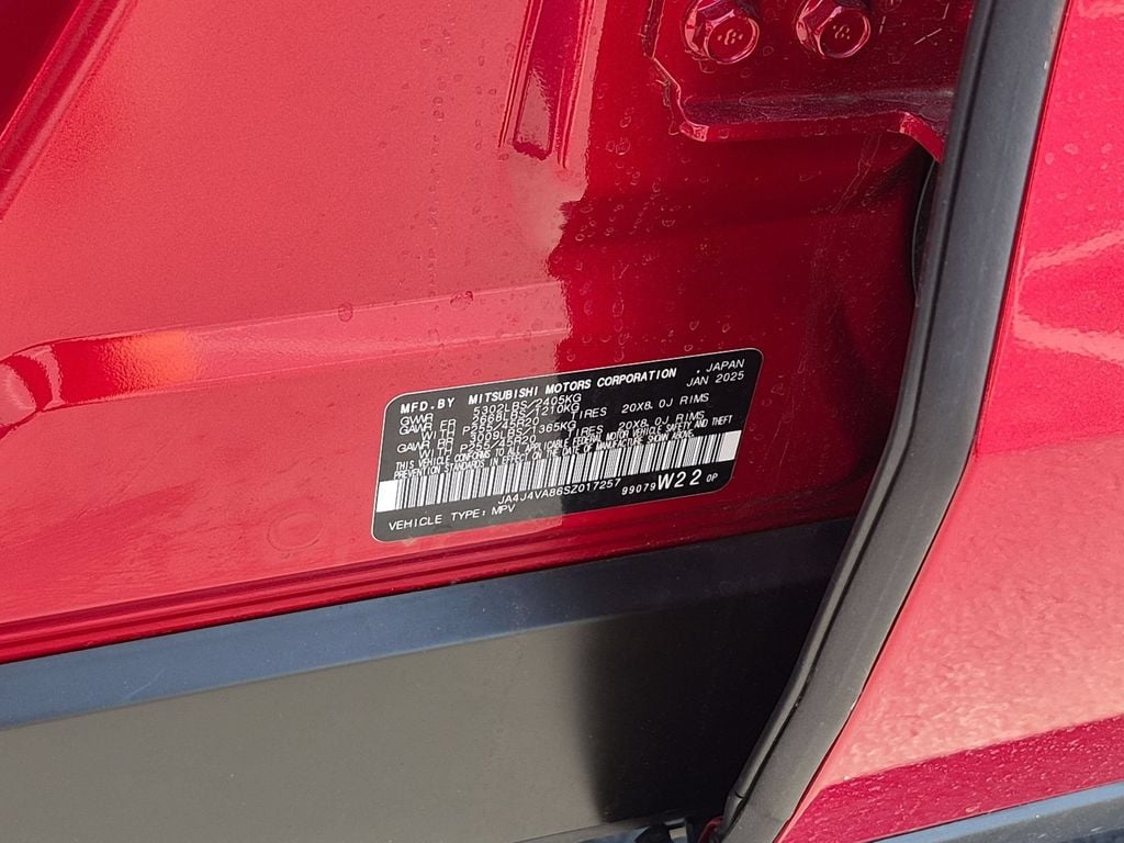 Thumbnail: 2025 Mitsubishi Outlander - 37