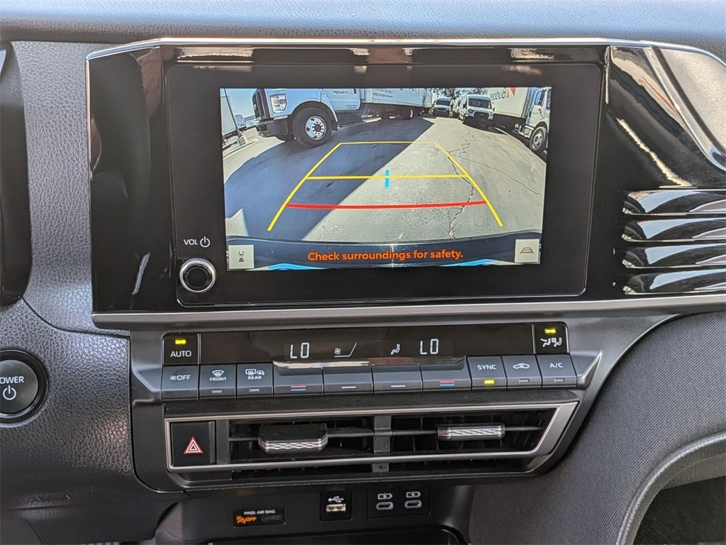 Thumbnail: 2025 Toyota Camry - 18