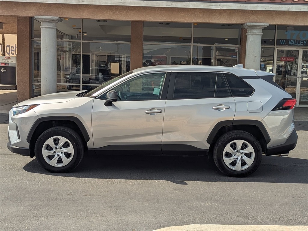 Thumbnail: 2024 Toyota RAV4 - 8