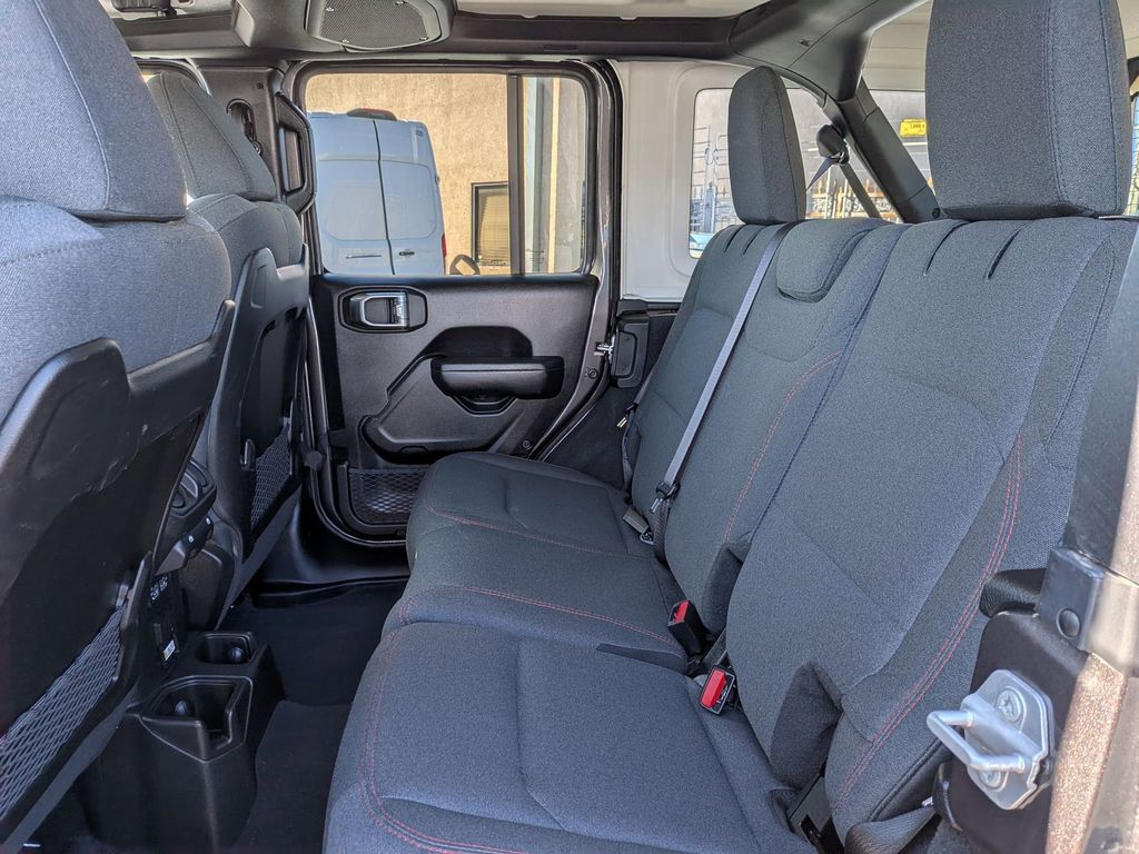 Thumbnail: 2025 Jeep Wrangler - 26