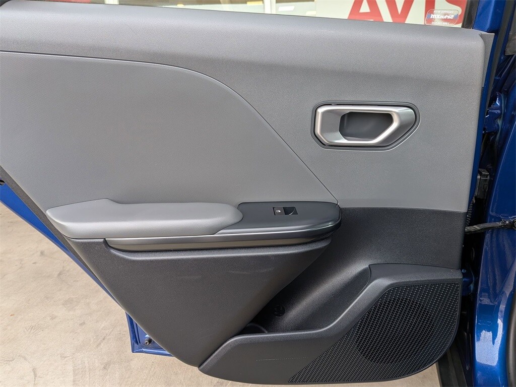 Thumbnail: 2025 Kia K4 - 25