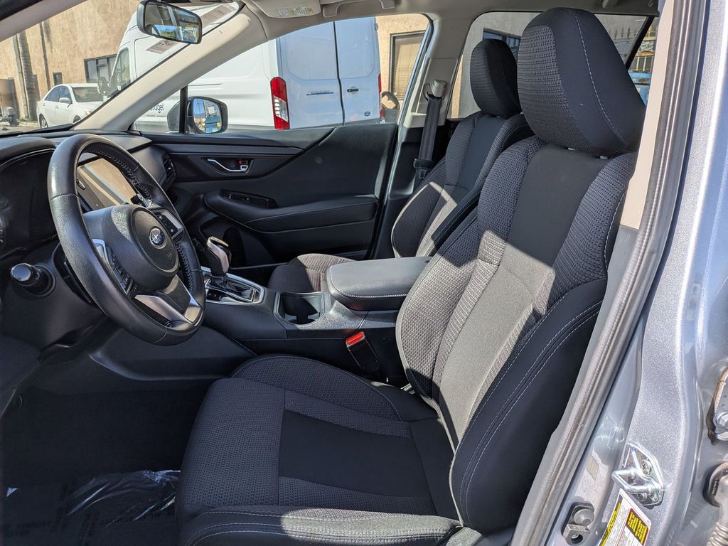 Thumbnail: 2025 Subaru Outback - 15