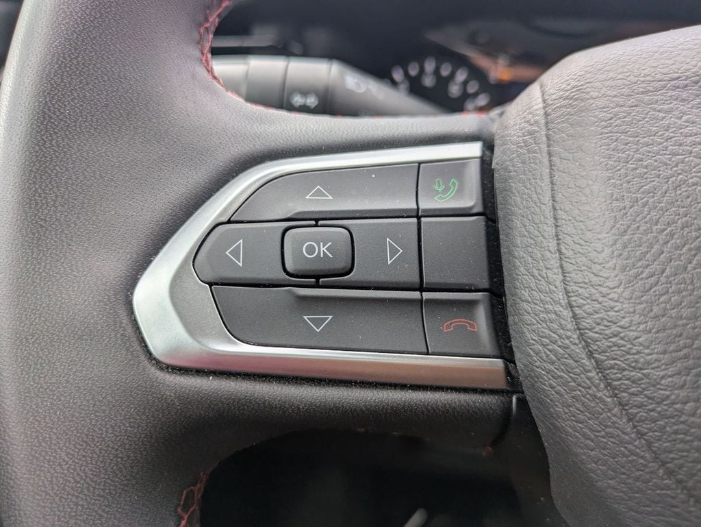 Thumbnail: 2025 Jeep Compass - 20