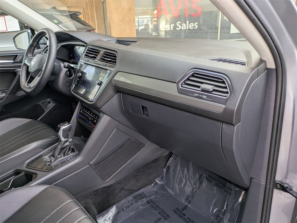 Thumbnail: 2024 Volkswagen Tiguan - 33