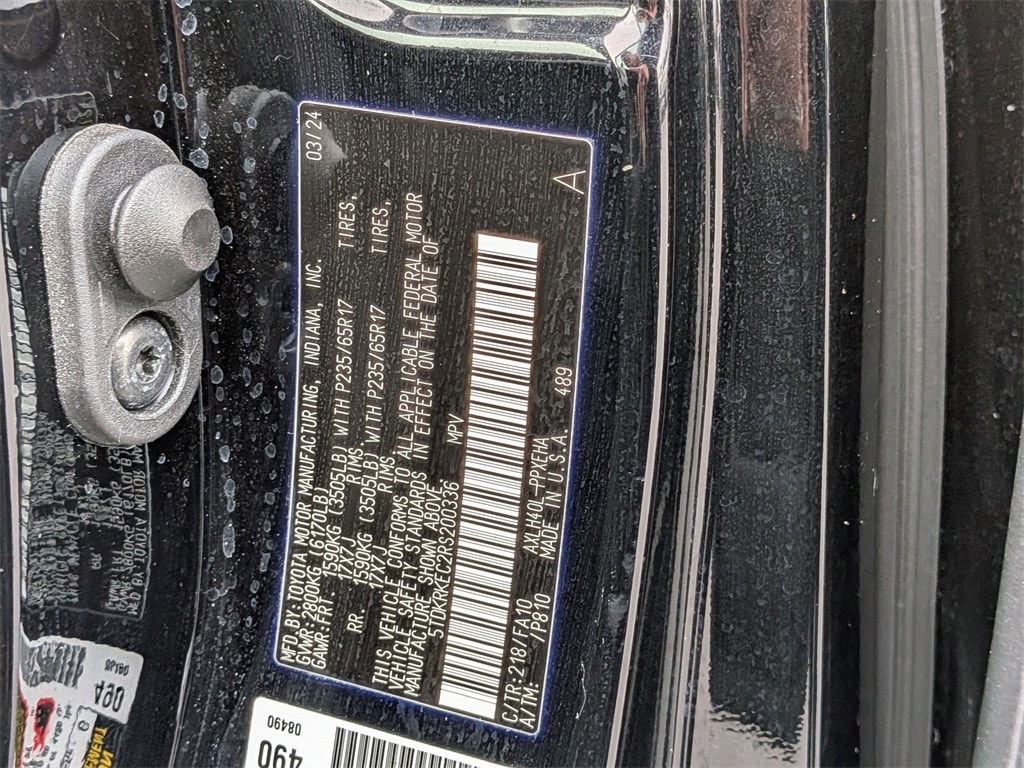 Thumbnail: 2024 Toyota Sienna - 34