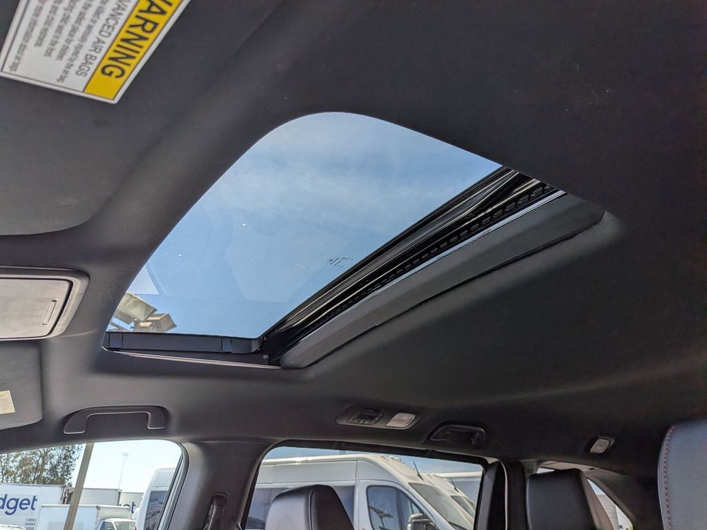 Thumbnail: 2025 Honda Odyssey - 17