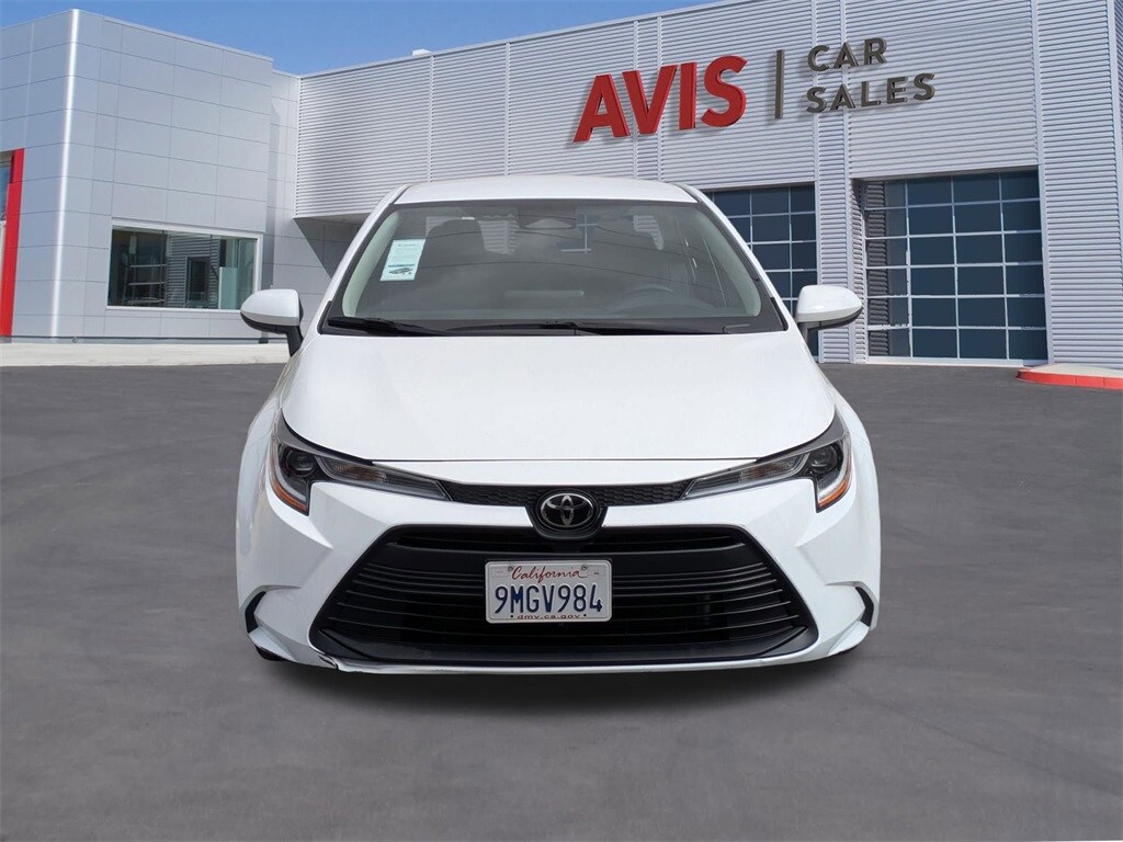 2024 Toyota Corolla LE photo 2