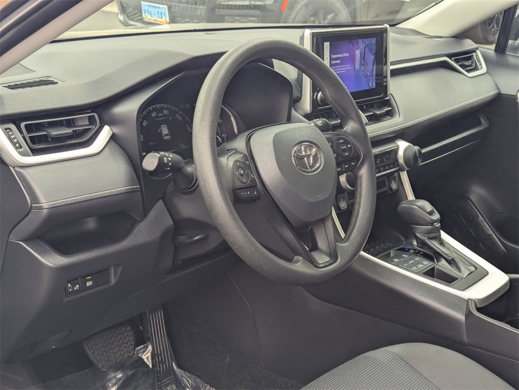 Thumbnail: 2024 Toyota RAV4 - 15