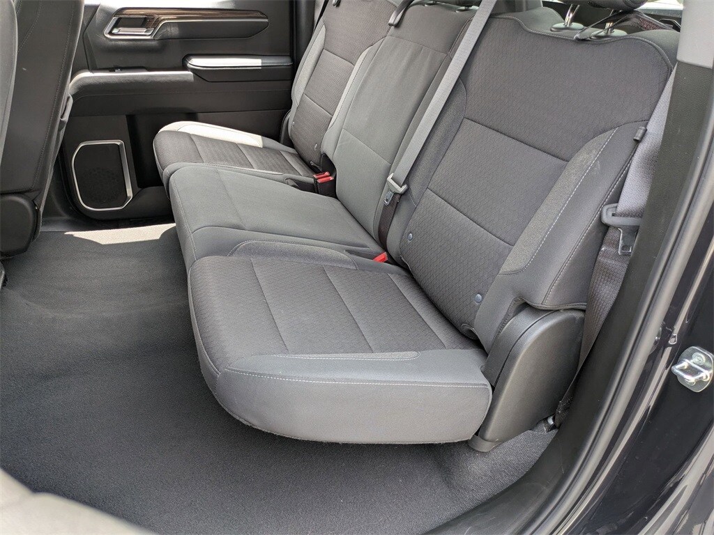 Thumbnail: 2023 Chevrolet Silverado 1500 - 26