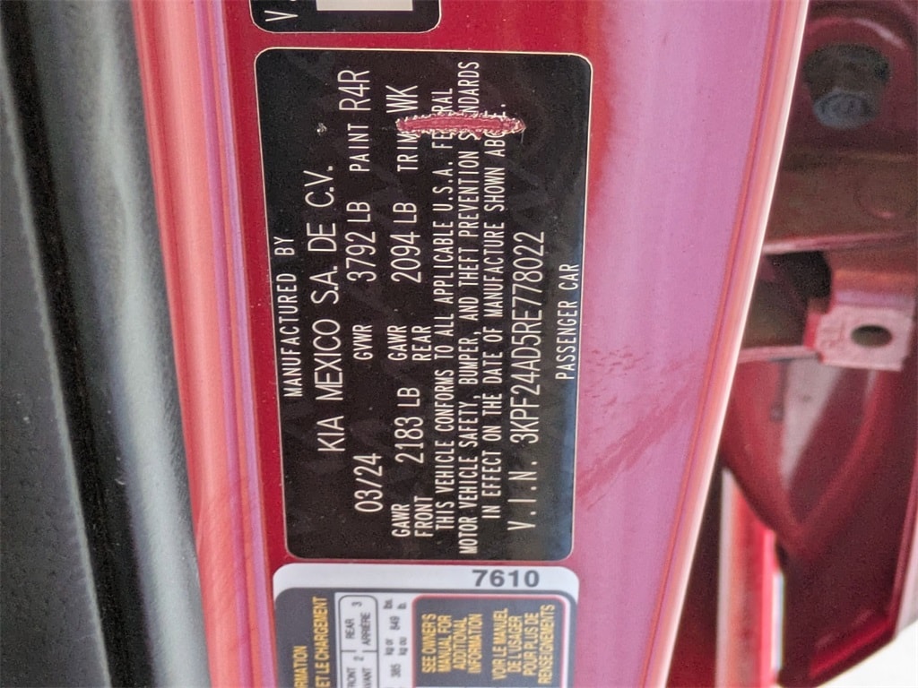 Thumbnail: 2024 Kia Forte - 37