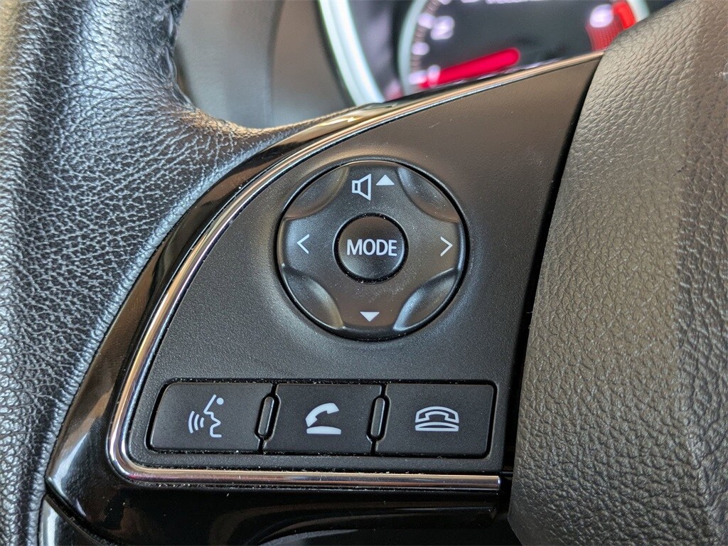 Thumbnail: 2024 Mitsubishi Eclipse Cross - 22