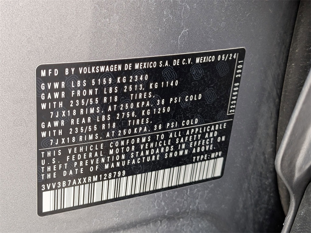 Thumbnail: 2024 Volkswagen Tiguan - 37