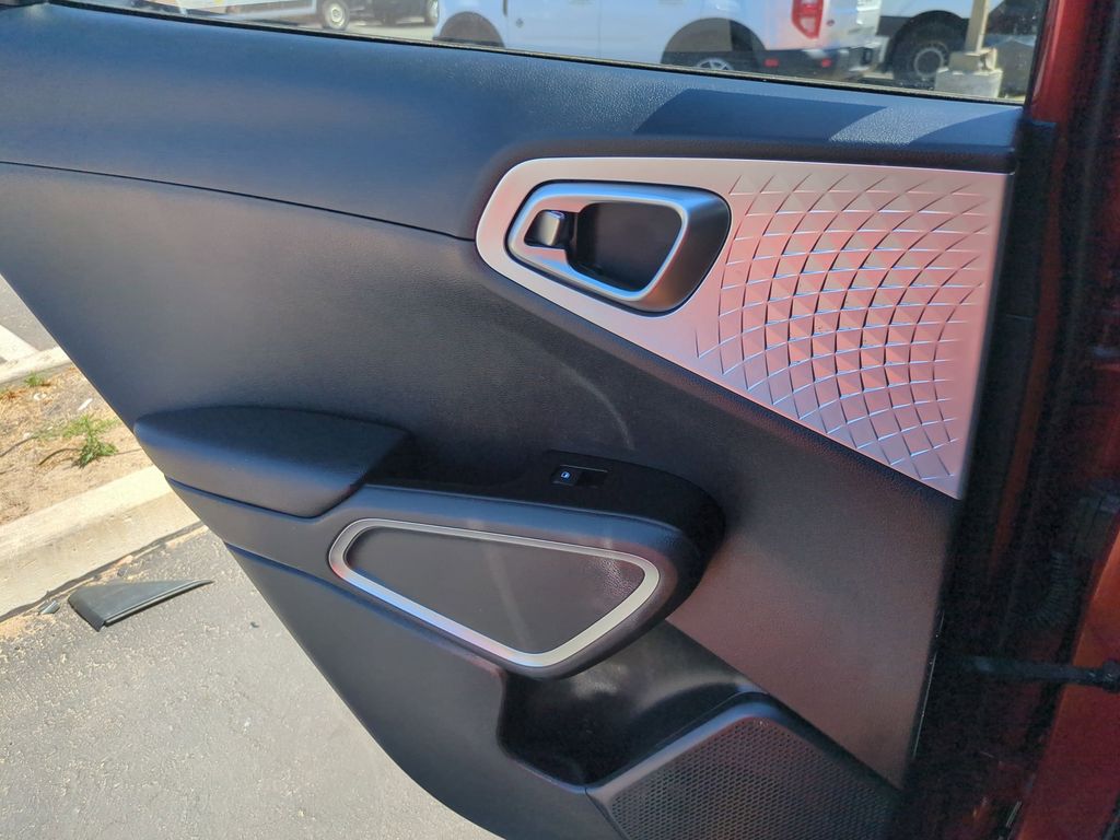 Thumbnail: 2022 Kia Soul - 26