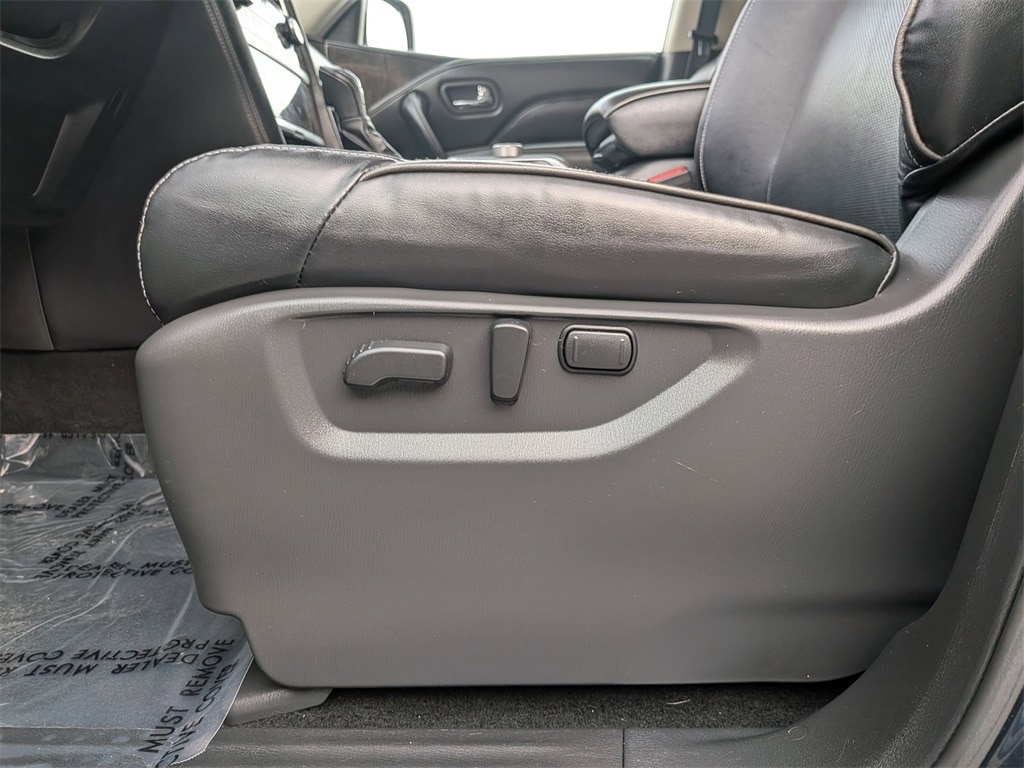 Thumbnail: 2024 INFINITI QX80 - 16