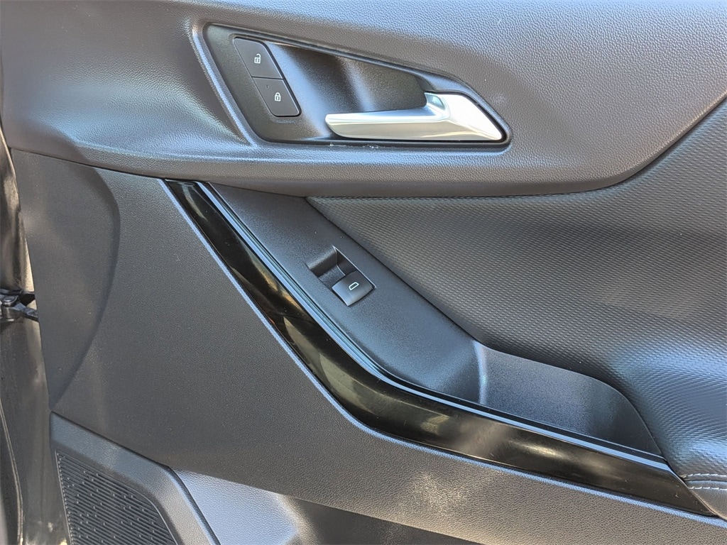 Thumbnail: 2025 Chevrolet Equinox - 33