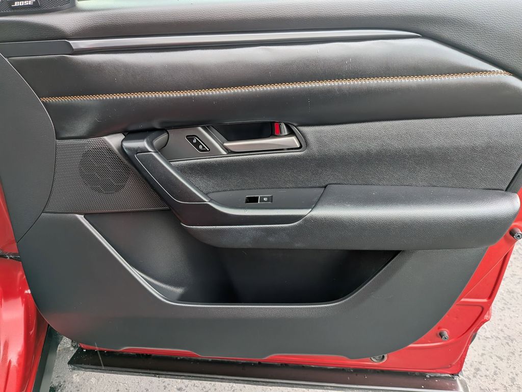 Thumbnail: 2025 Mazda CX-50 - 32